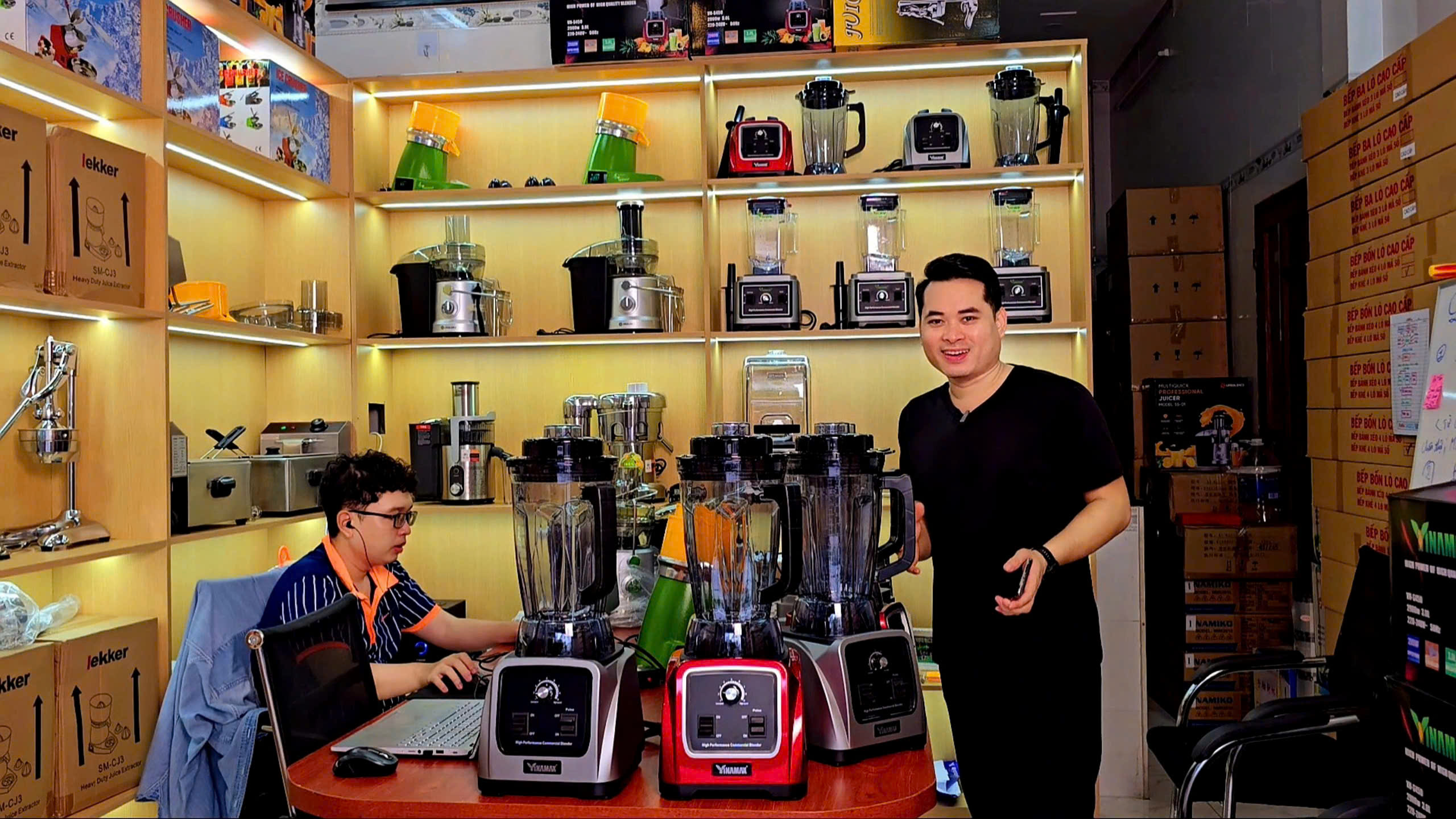 địa chỉ bán máy xay sinh tố công nghiệp,địa chỉ bán máy xay sinh tố công suất lớn