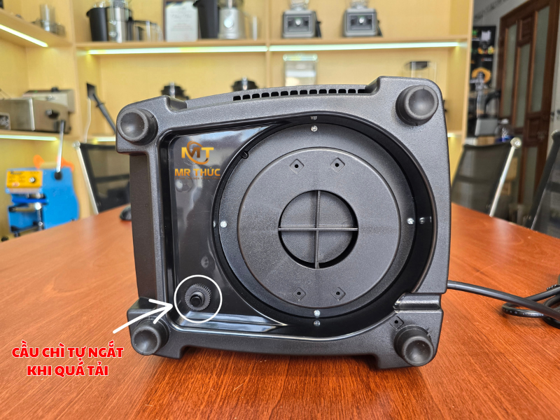 Máy Xay Sinh Tố Công Nghiệp VINAMAX S250 - Máy Tốt Cho Quán Nhỏ Và Vừa 37 may xay sinh to cong nghiep vinamax s250